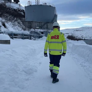 Fighting the elements in the arctic - St1 worker at the depot