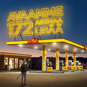 St1 asema iltahämärällä