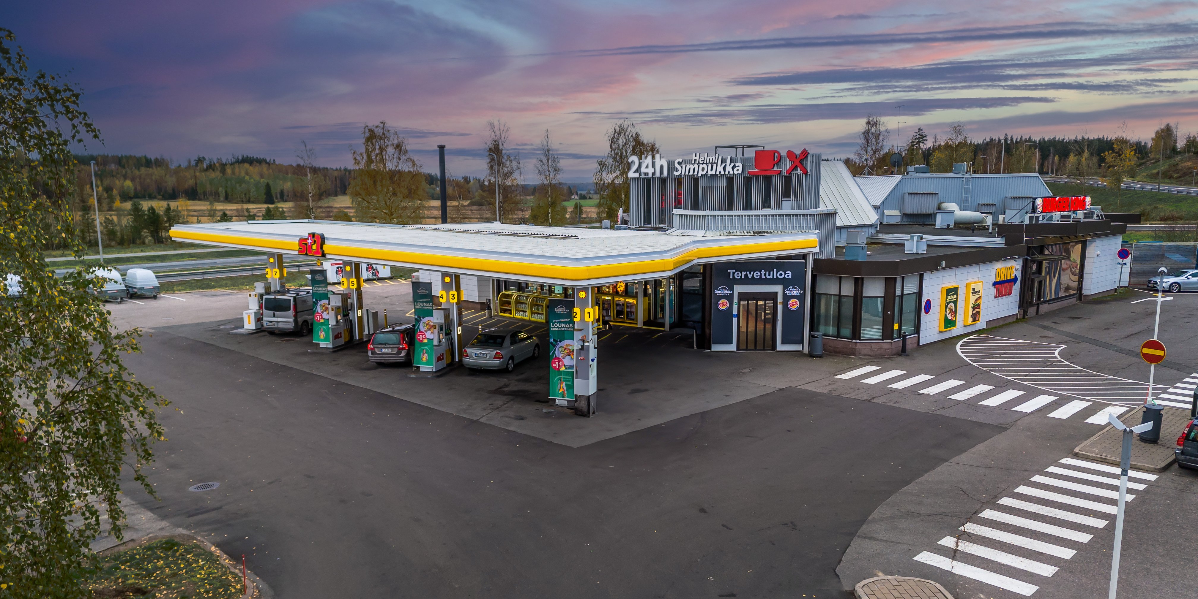 HelmiSimpukka palvelee kellon ympäri.