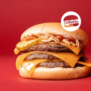 2507-HS-St1-jakso9-Triplajuustoburger-fiilis-2000x1500