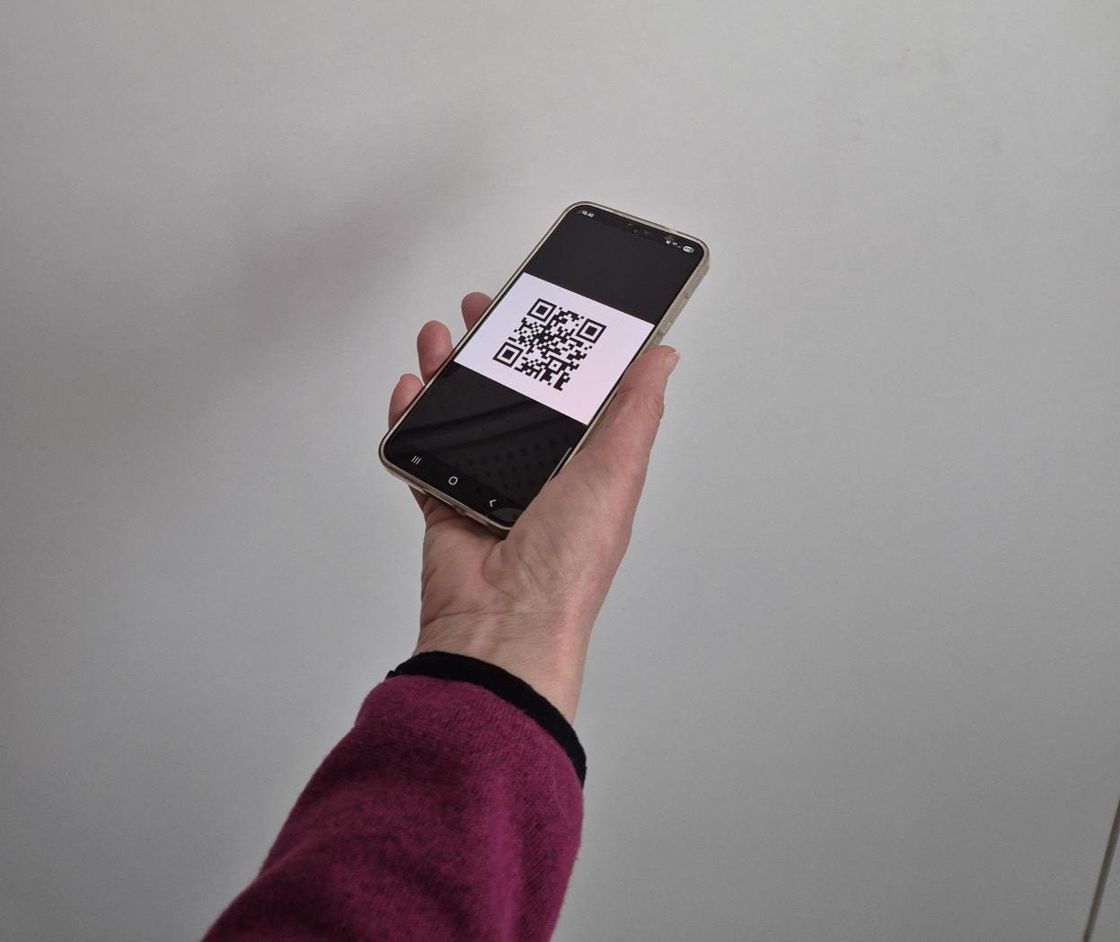 Sähköiset palvelut puhelin qr