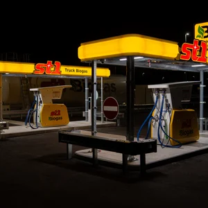 20250917_214418787_iOS