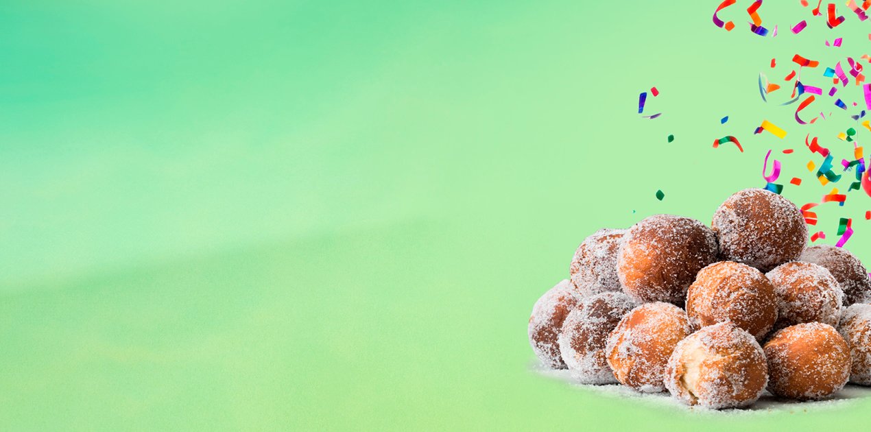 Munkkeja ja serpentiiniä vaaleanvihreää taustaa vasten