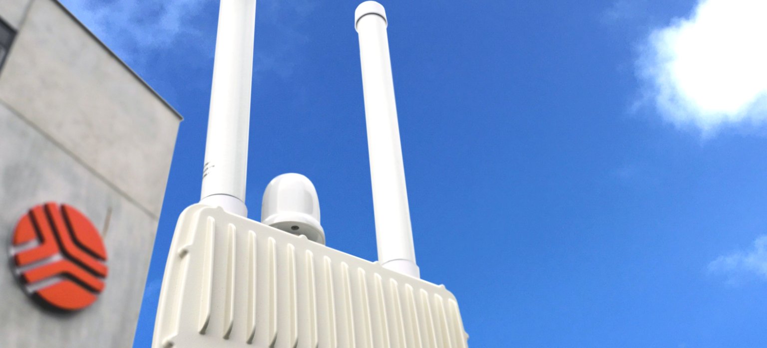 LoRaWAN Gateway mit Antennen