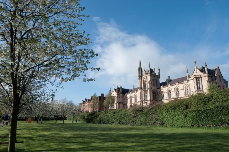 Derry ~ Londonderry campus