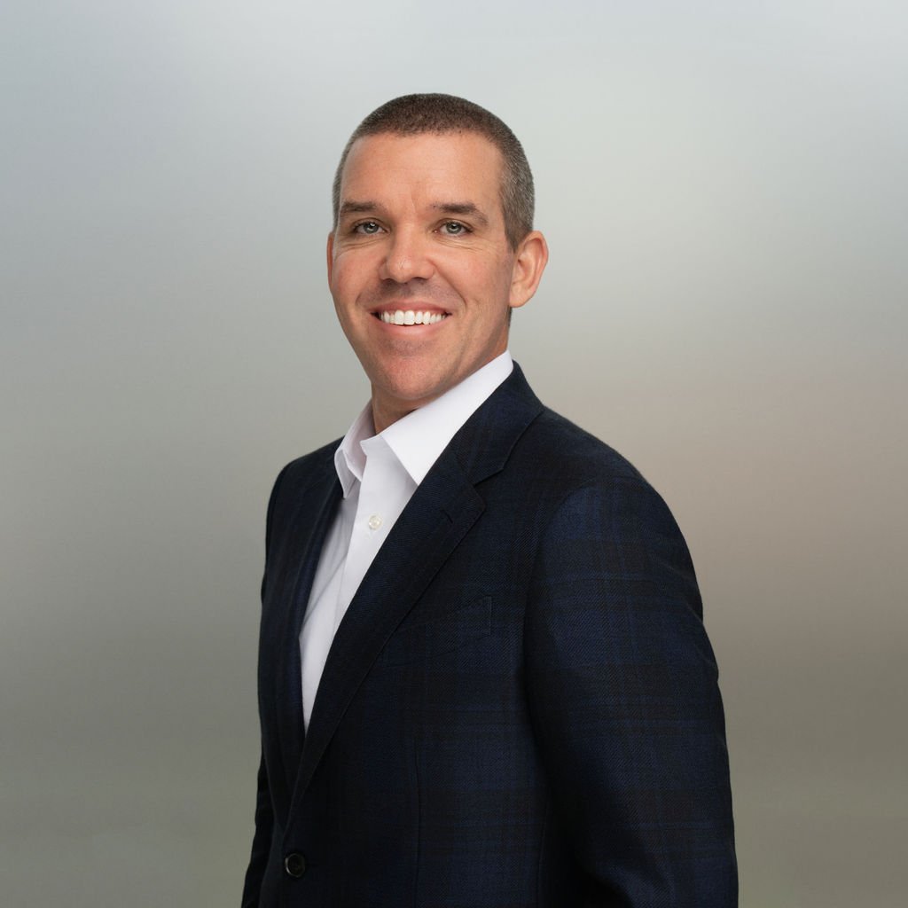 Headshot - Nate Skinner