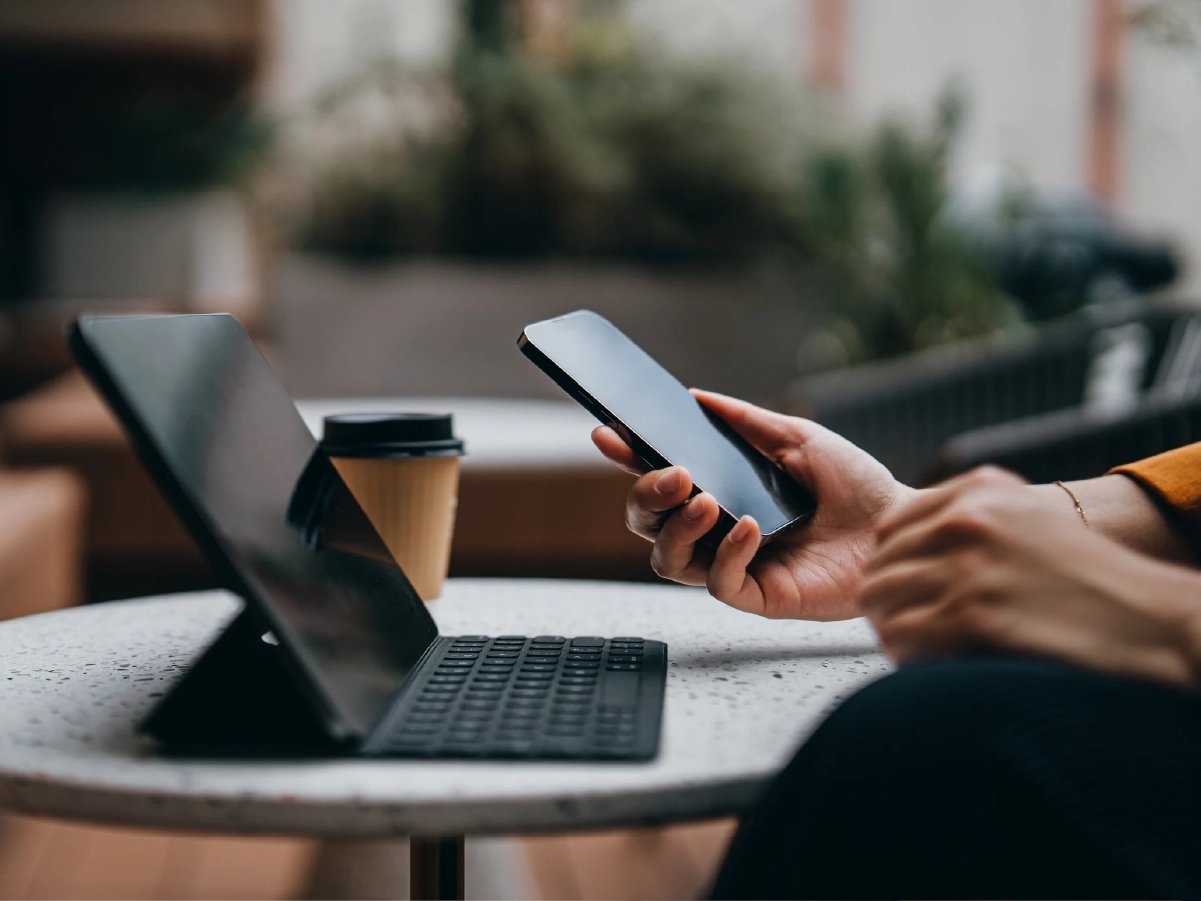 Lawyer working on a laptop