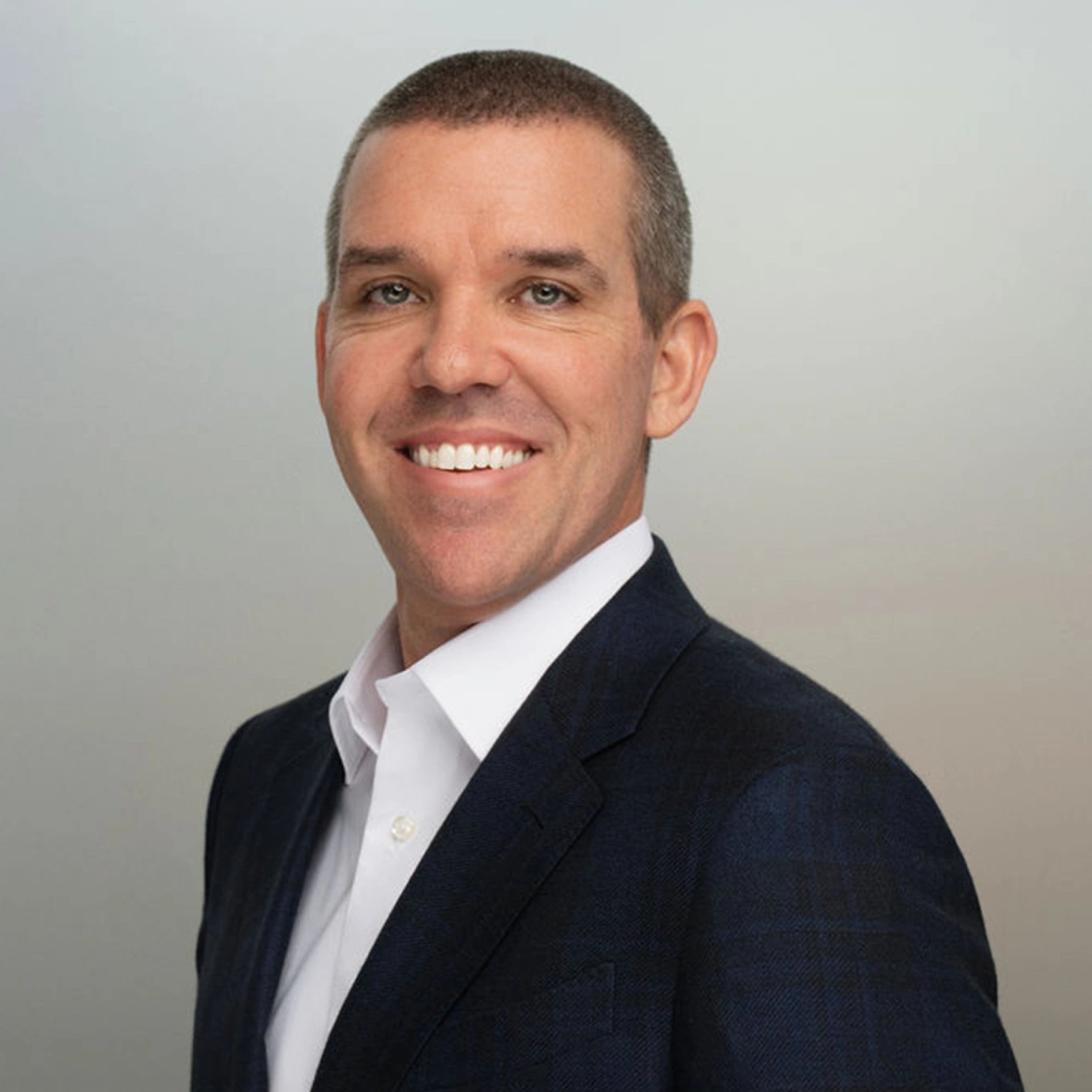 Headshot - Nate Skinner