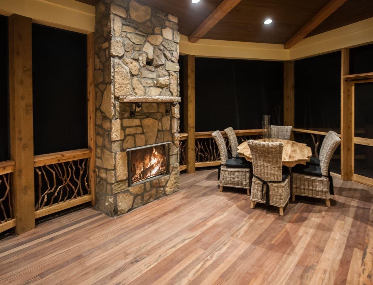 Picture of IC926 - 6" Incandescent Slope Ceiling New Construction IC Hsg