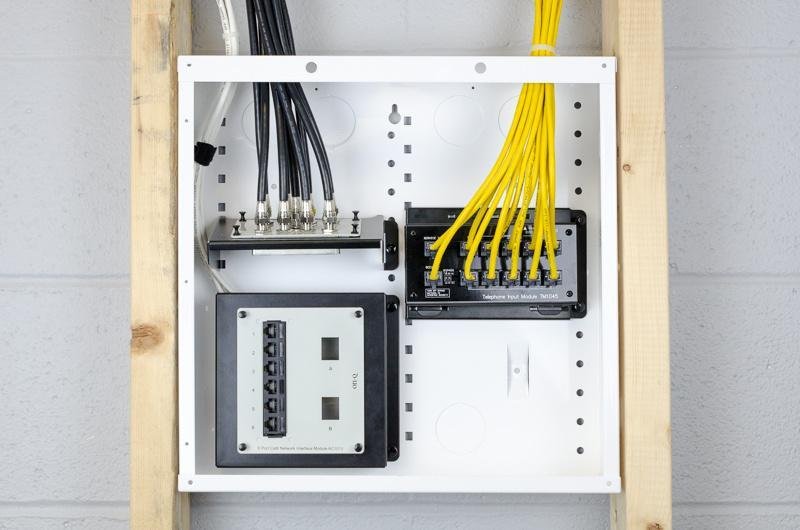 Picture of EN1450 - 14-inch Enclosure with Hinged Door