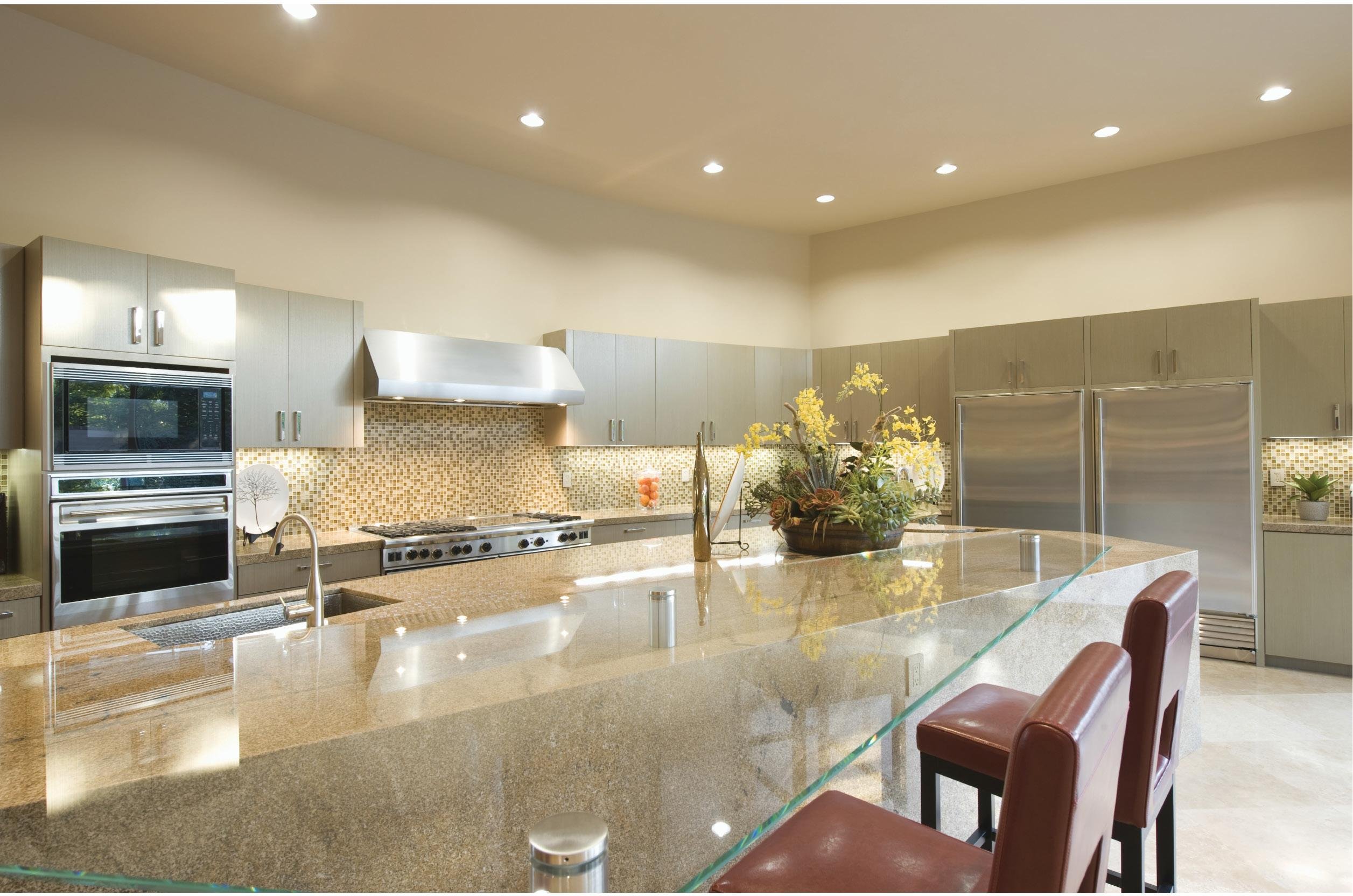 Picture of S39011 - 7 watt LED Direct Wire Downlight - 4 inch: 2700K - 120 volt - Dimmable