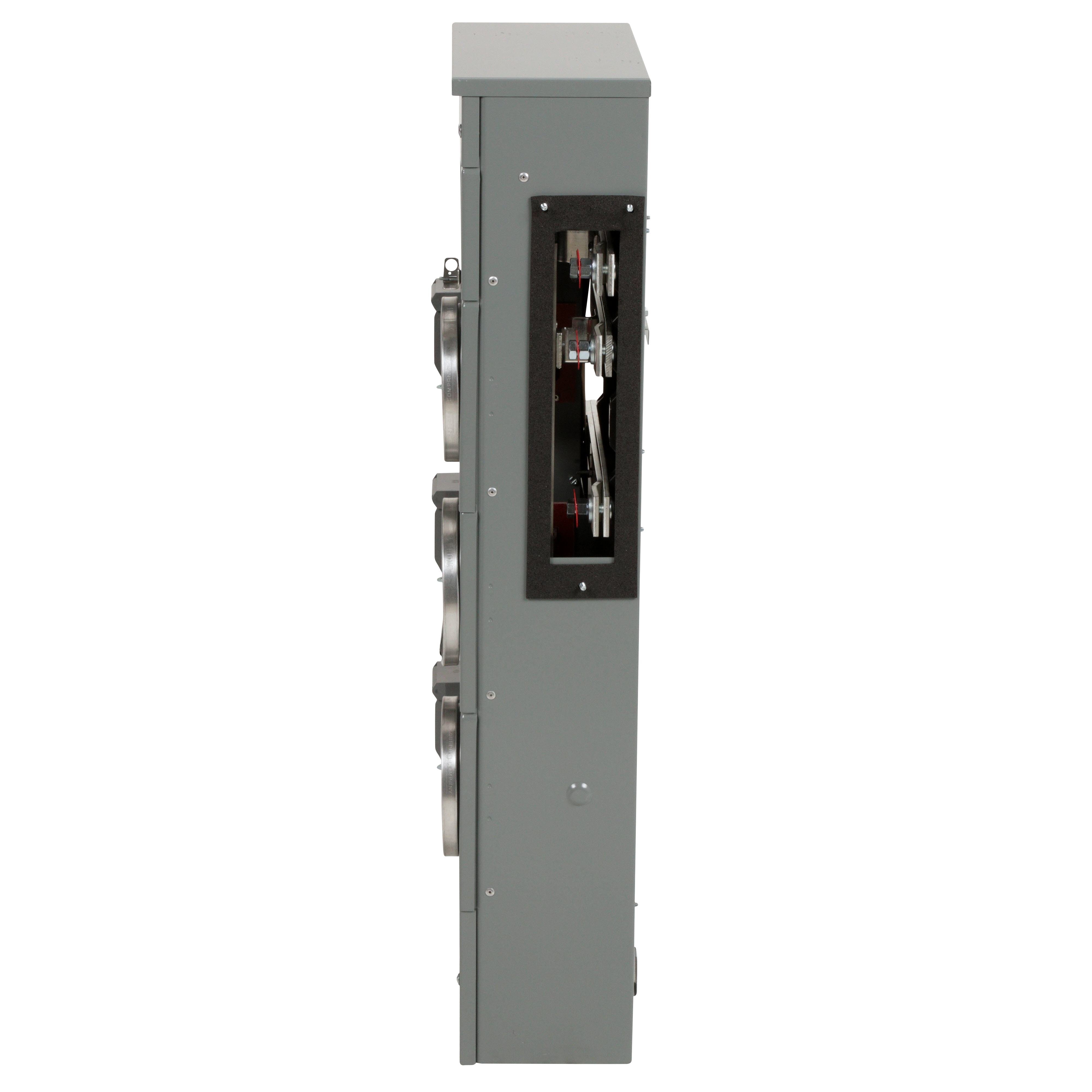 Picture of EZM113225 - Branch unit, EZ Meter-Pak, 225A, 3 x 4 jaw sockets, 120/240VAC, no bypass, ringed, 800A Al busbar