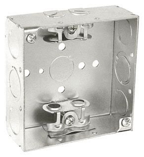 52151-BX - 52151-BX - Four Square Junction Box 1-1/2" Deep w/ BX Clamps, 50 Pak