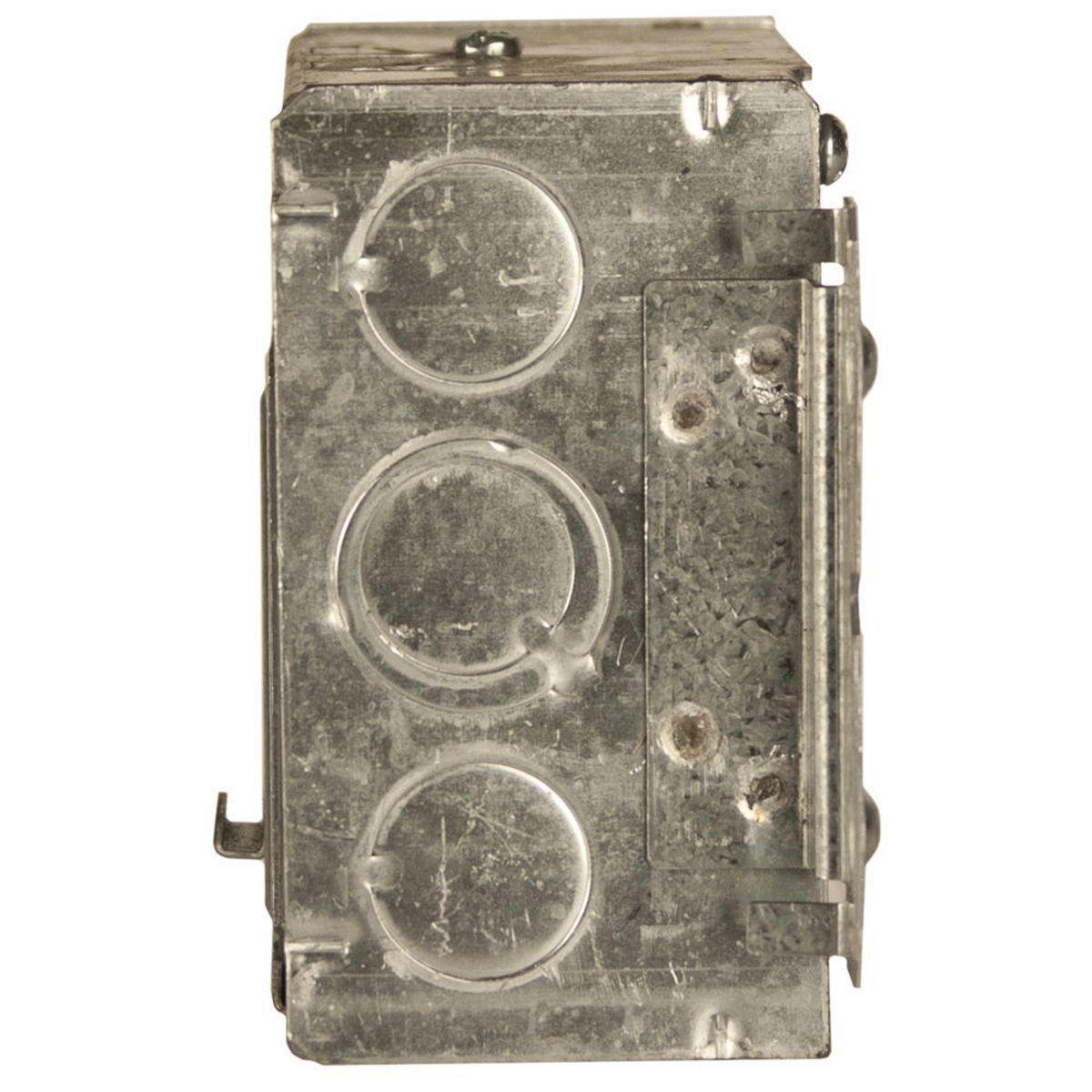 232MS - 4 in. Square Box, Welded with STAB-IT® Connector, 2-1/8 in. Deep, 600V, Raised Ground, 8 in. #12 Copper Pigtail, UBS, M Bracket