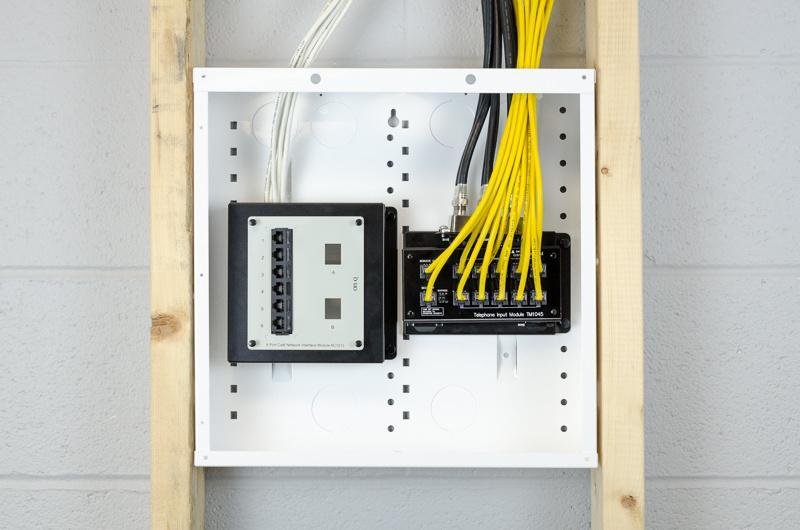 Picture of EN1450 - 14-inch Enclosure with Hinged Door