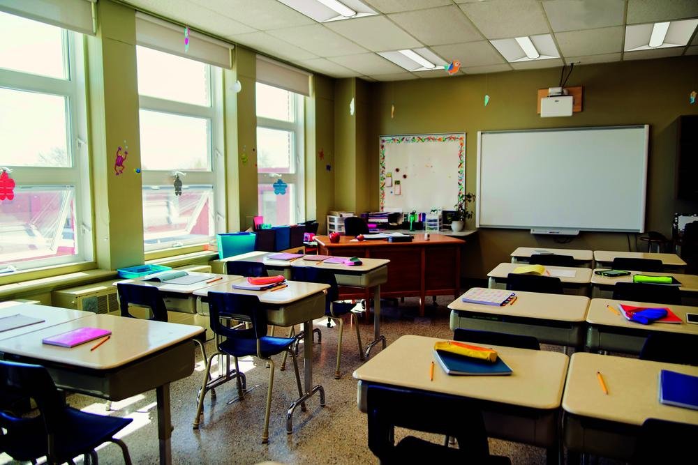 Picture of 2BLT430LADPEZ1LP840N100 - LIT 2BLT4 30L ADP EZ1 LP840 N100