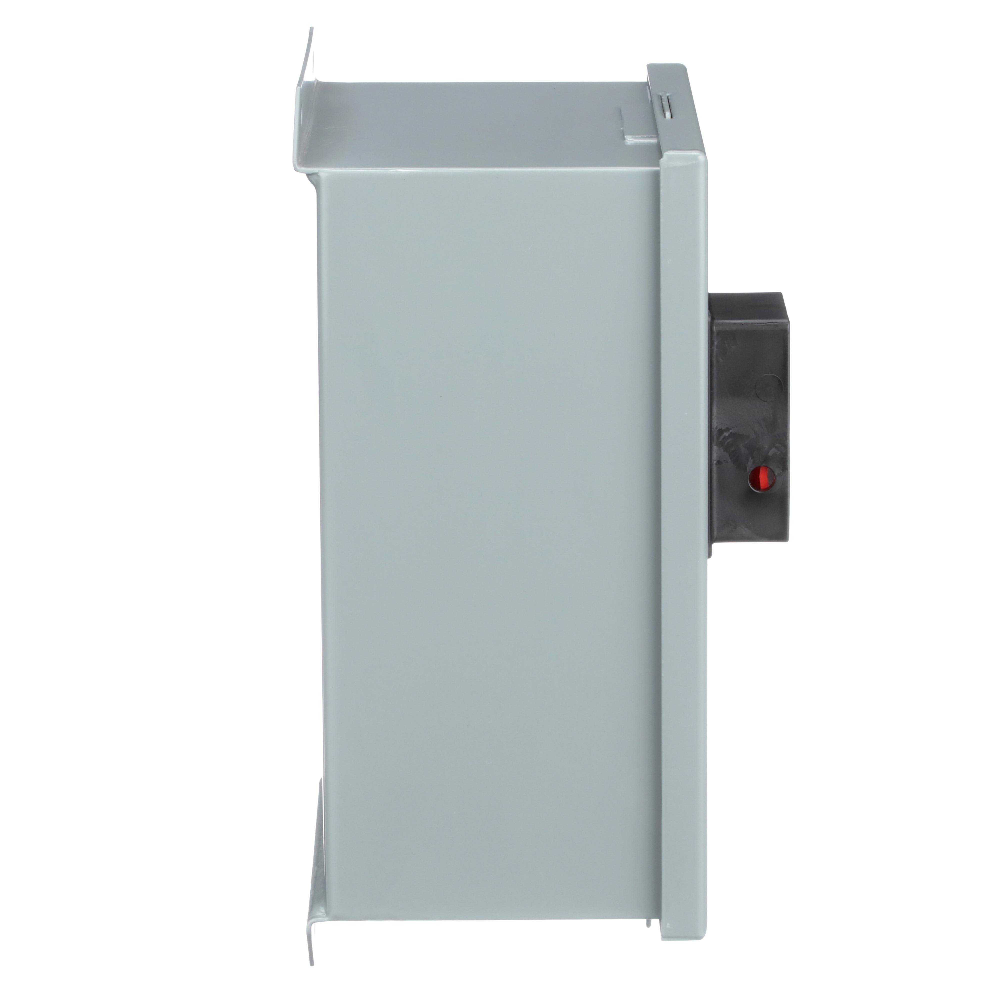 Picture of 2510MBA2 - Manual starter, integral horsepower,  NEMA M0, 600VAC, 3 pole, 5HP at 380/575VAC, 3 phase, no indicator, NEMA 12