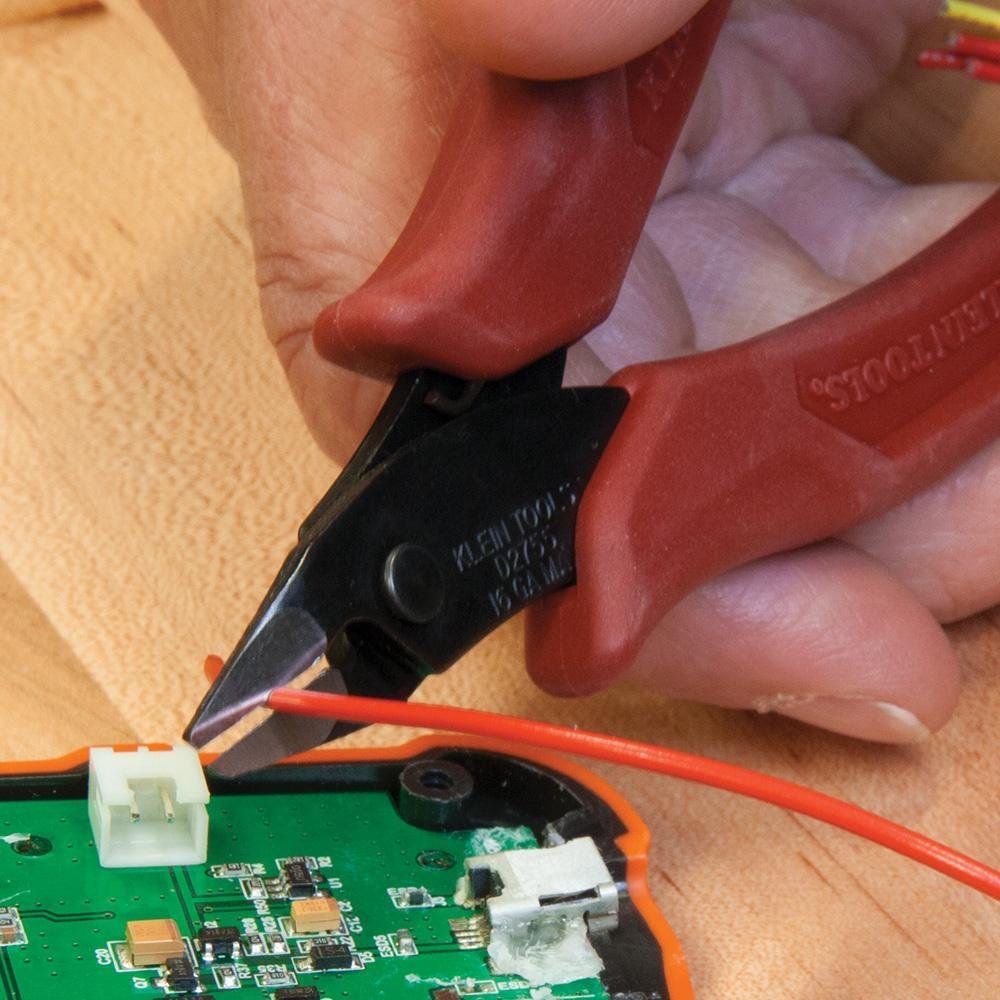 Picture of D275-5 - Diagonal Cutting Pliers, Flush Cutter, Lightweight, 5-Inch