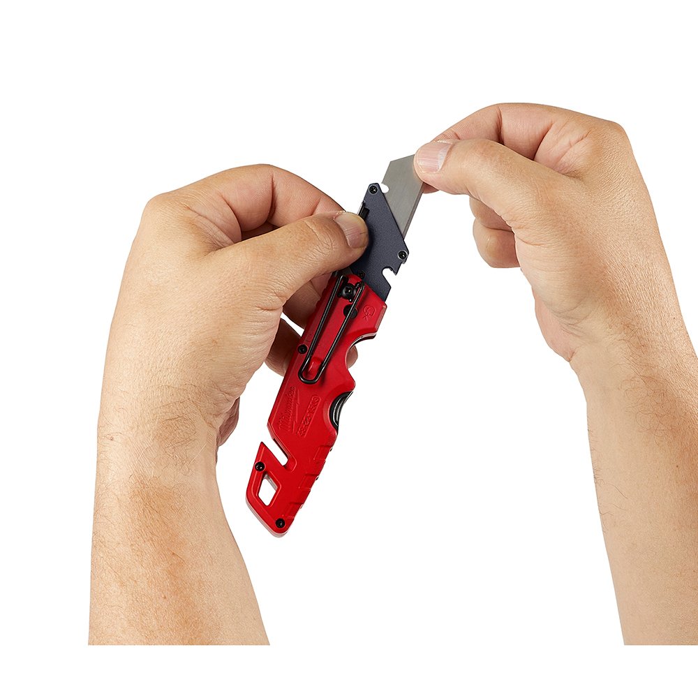 Picture of 48-22-1502 - FASTBACK™ Folding Utility Knife w/ Blade Storage