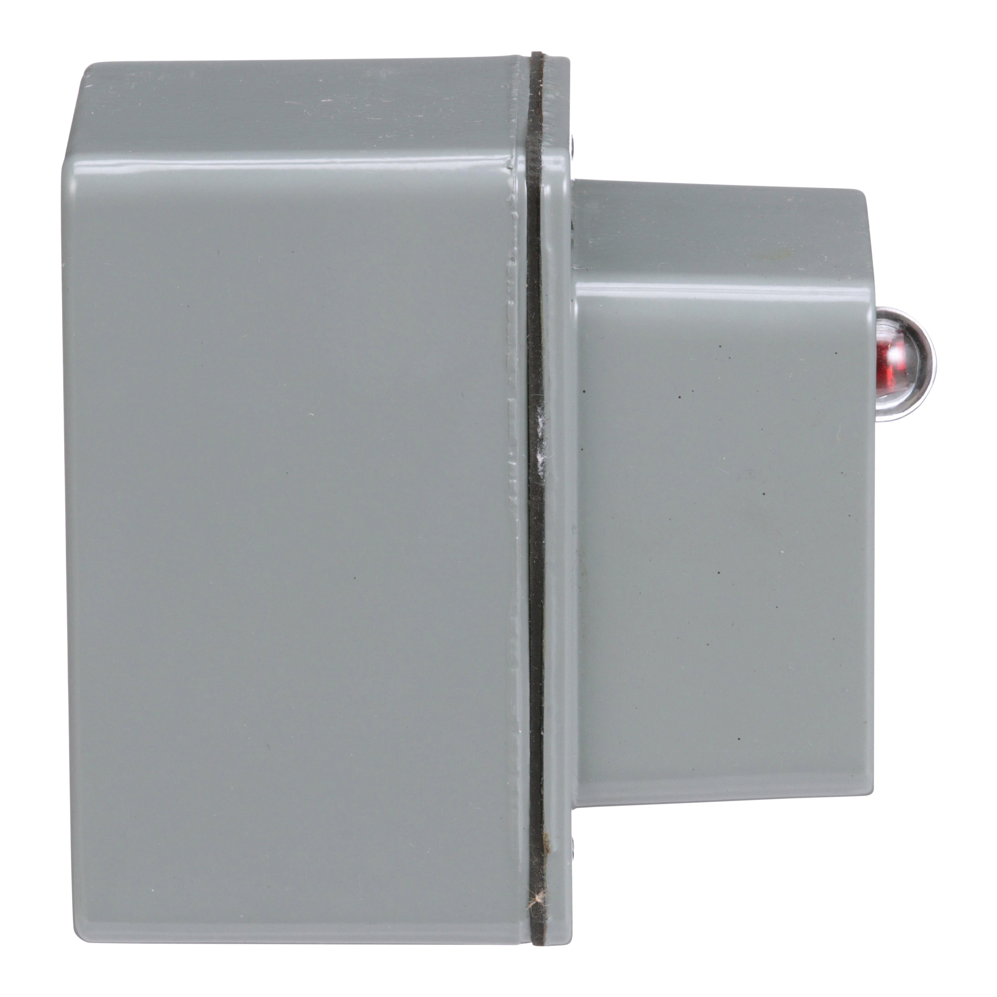 Picture of 2510KW2C - Switch, manual, 30A, 3 pole, 10 HP at 575 VAC, three phase, toggle operated, red 440/600 VAC indicator, NEMA 4 enclosure