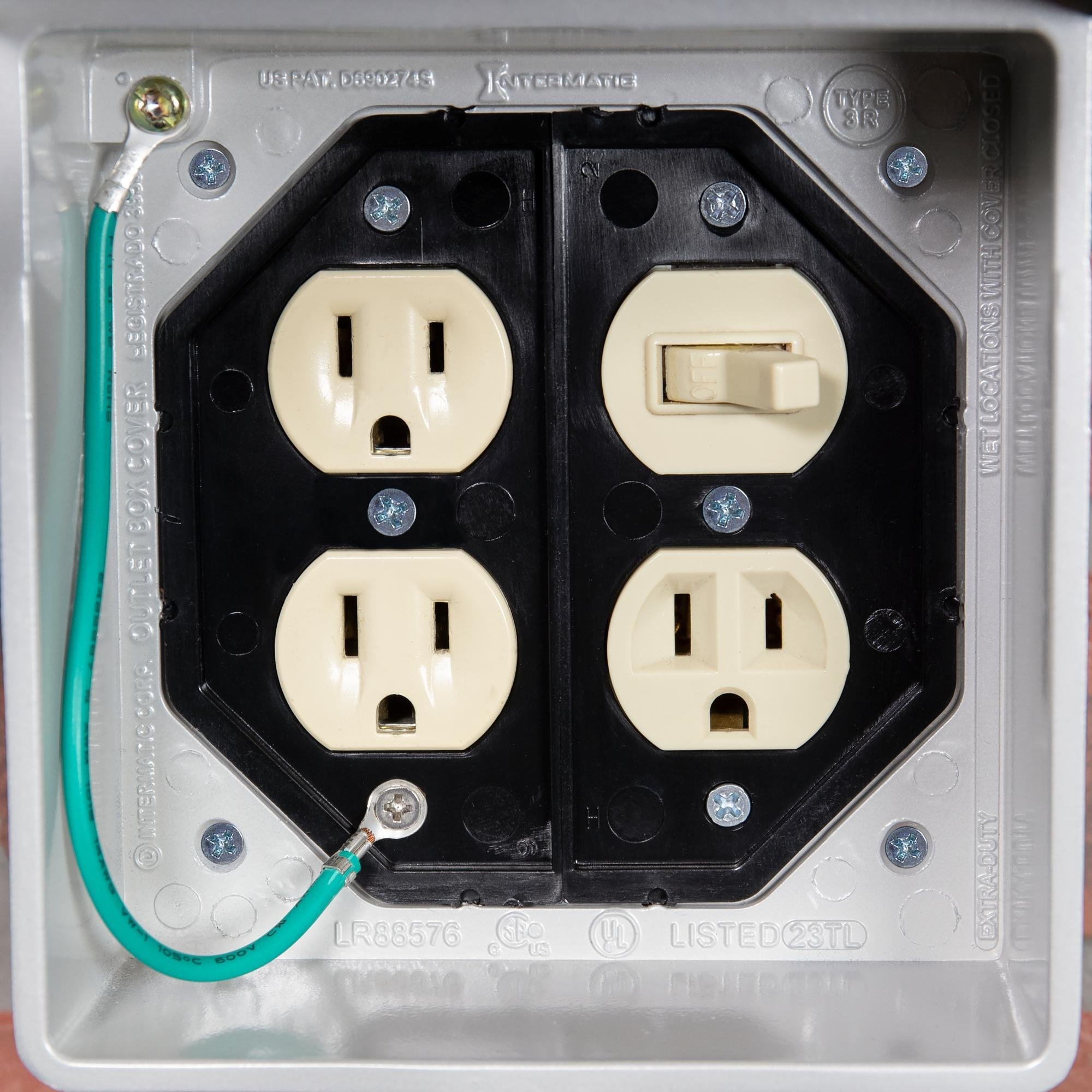 WP1010HMXD - Extra-Duty Die-Cast In-Use Weatherproof Cover, Single-Gang, Hrz, 3.125" Gray