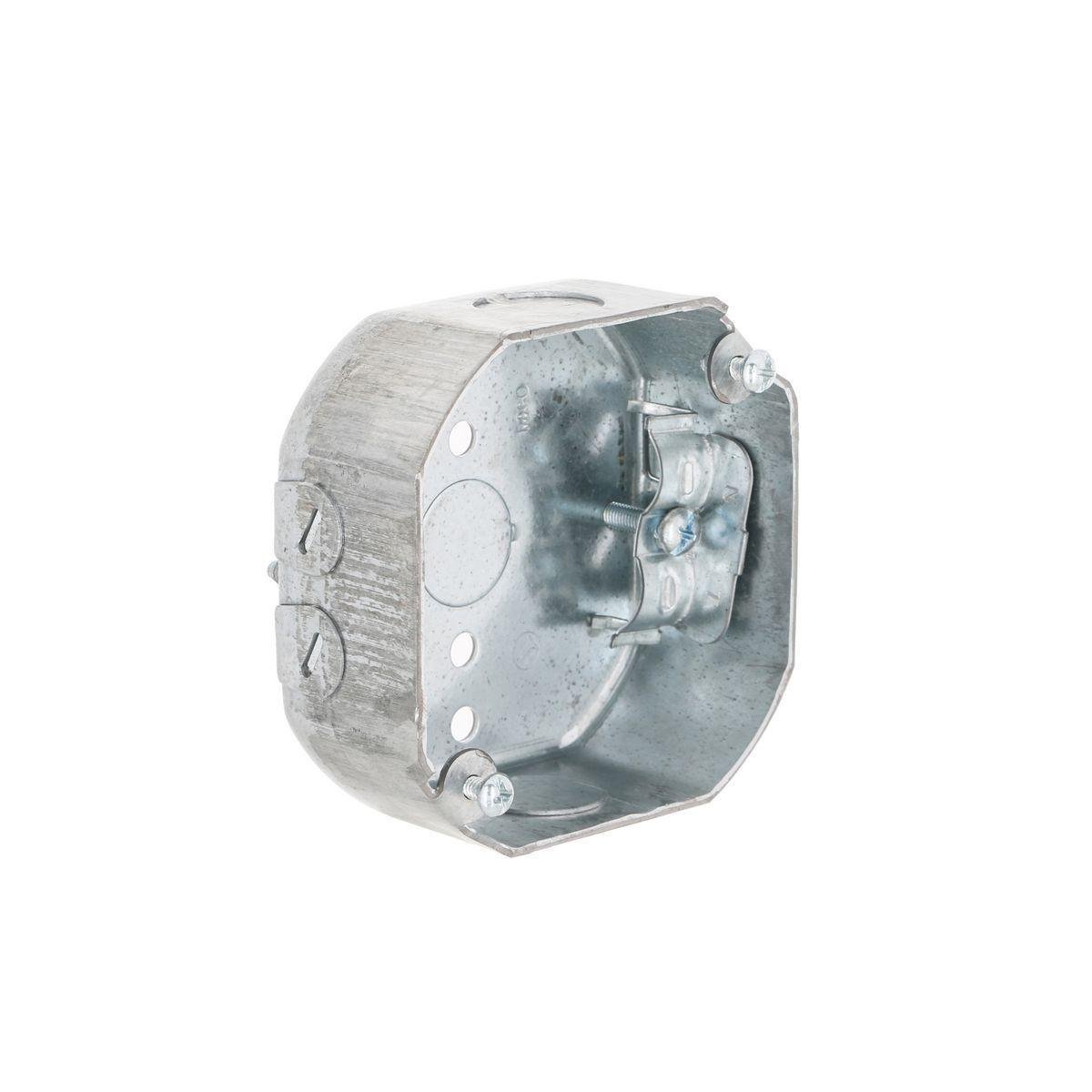 Picture of 146 - 4 in. Octagon Box, Drawn, 1-1/2 in. Deep, Three 1/2 in. KO's & NMSC Clamps