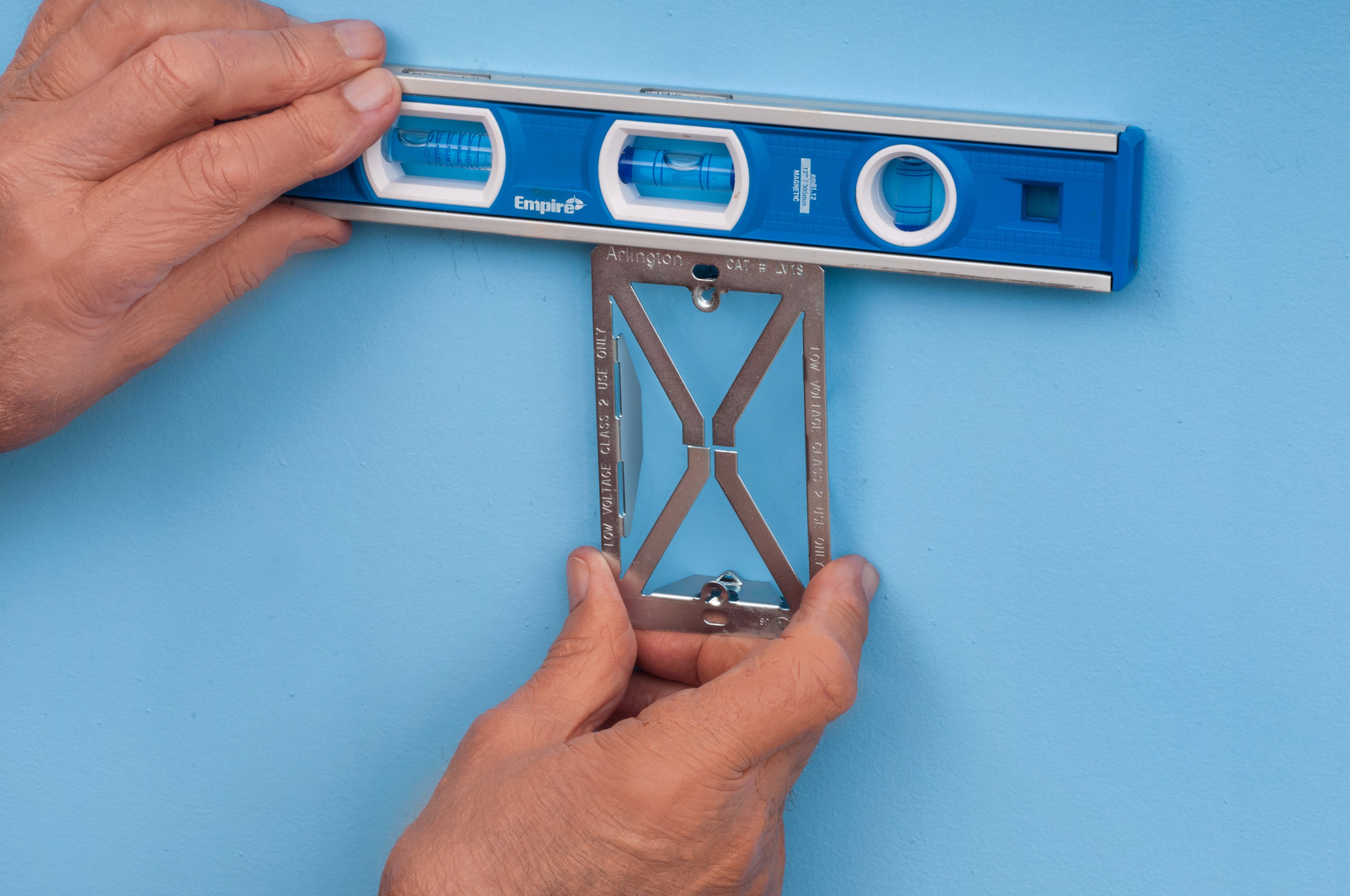 Picture of LV1S - Plated STEEL Cut-in Mounting Bracket