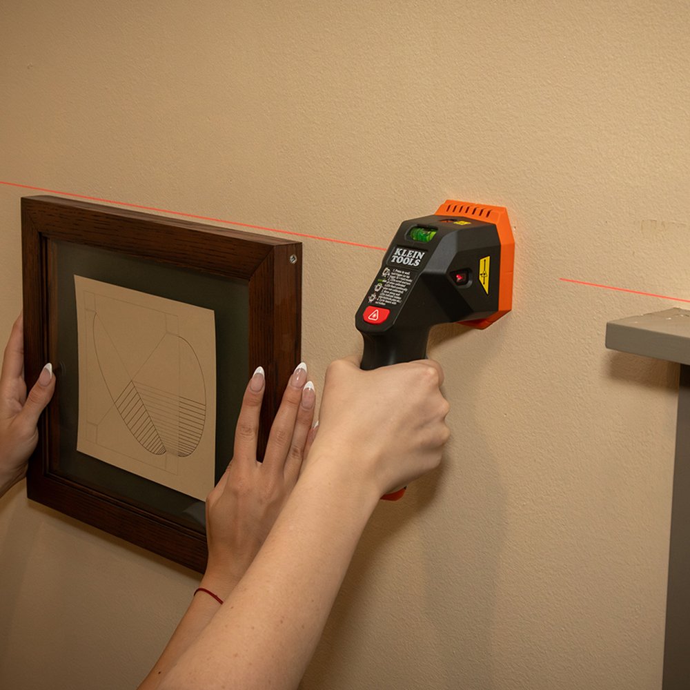 Picture of ESF150LL - Electronic Stud Finder with Cross-Line Lasers