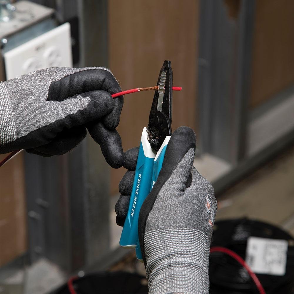 Picture of K11095 - Klein-Kurve® Wire Stripper / Cutter, 8-20 AWG