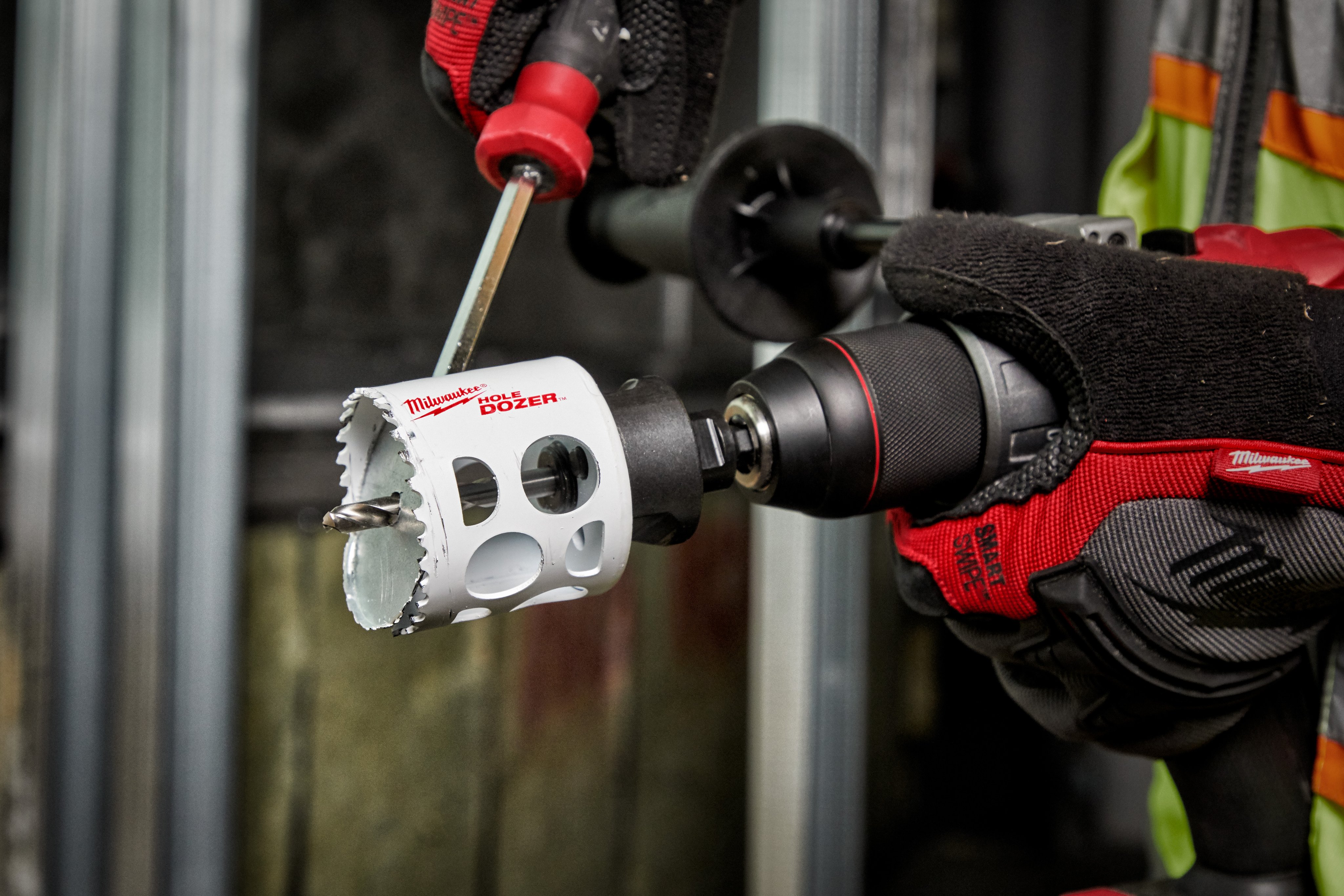 Picture of 49-56-0147 - 2-1/2" HOLE DOZER™ Bi-Metal Hole Saw