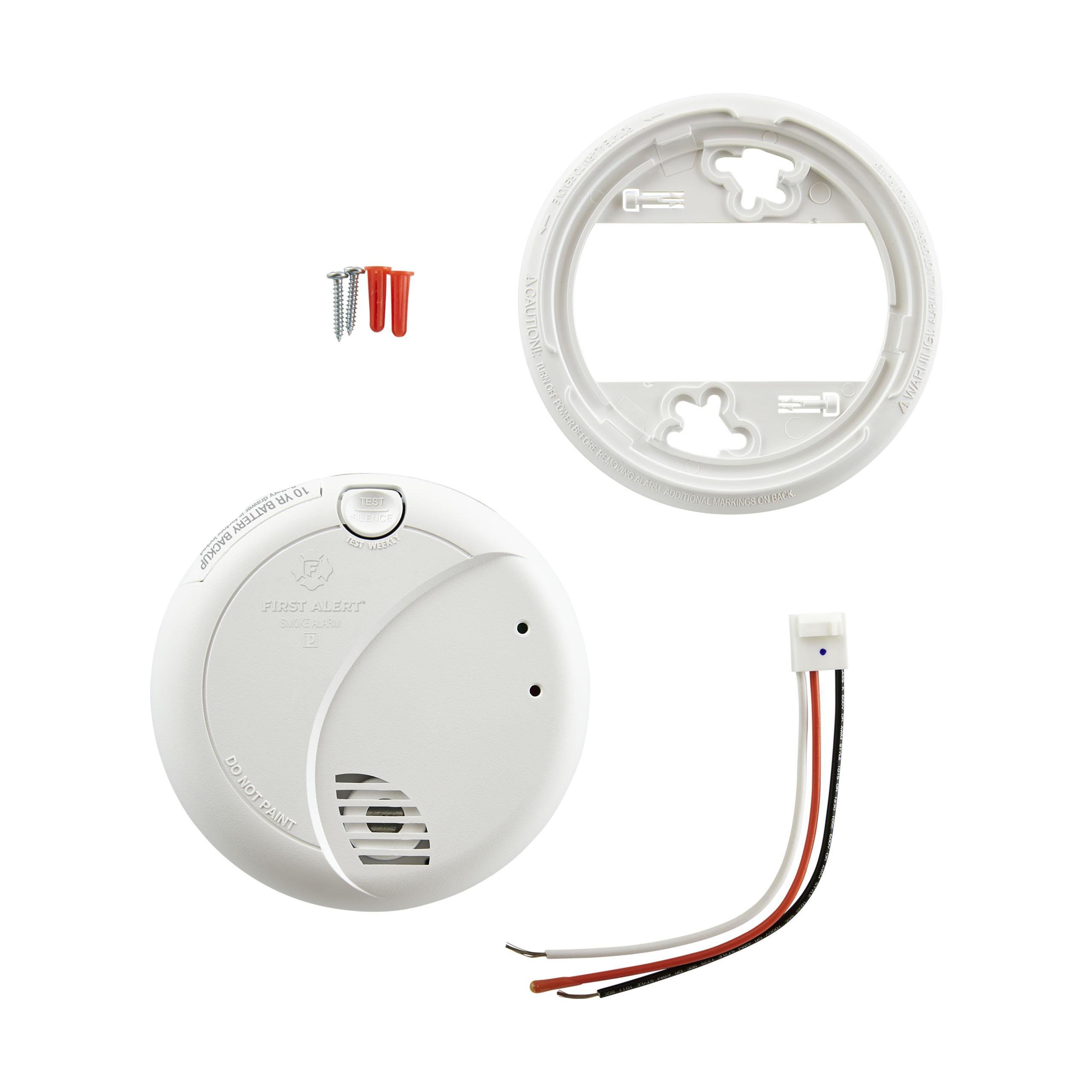 1042736 - 120V AC/DC Smoke Alarm with 10-Year Sealed Lithium Battery Backup