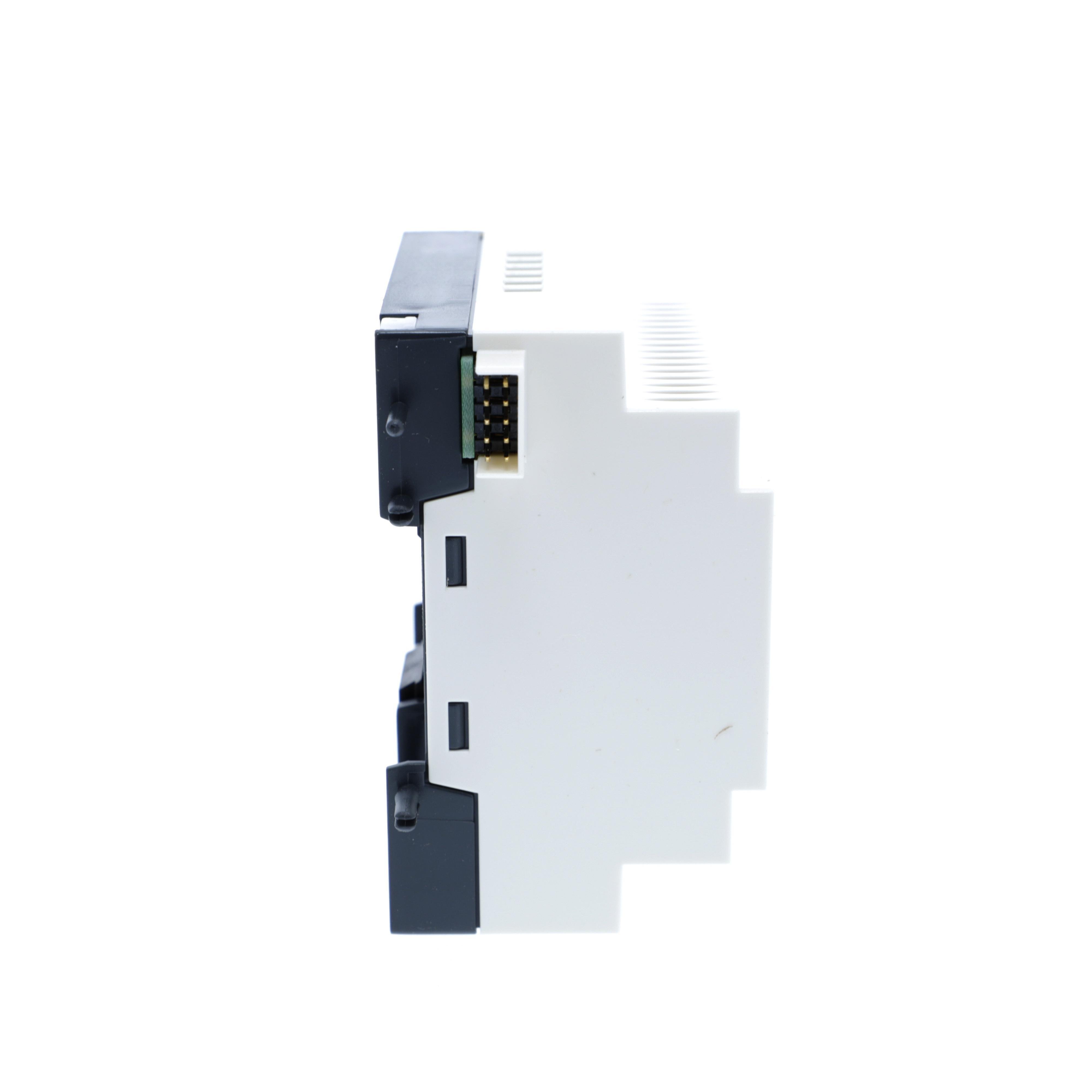 Picture of SR3XT101FU - discrete IO extension module, Zelio Logic SR2 SR3, 10 IO, 100 to 240V AC