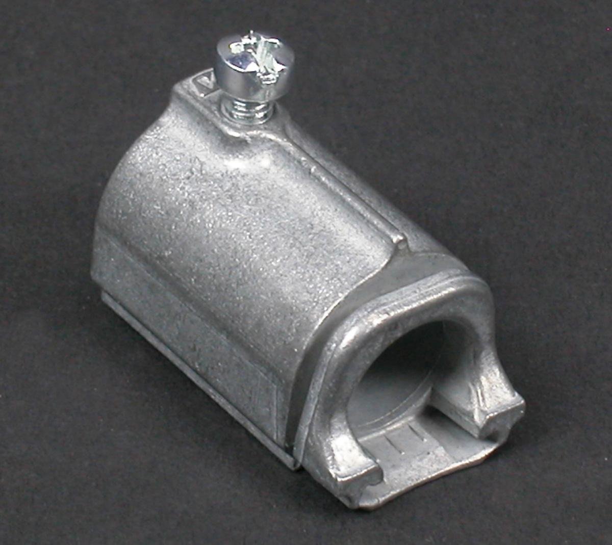 5791 - 500/700 EMT Connector Fitting