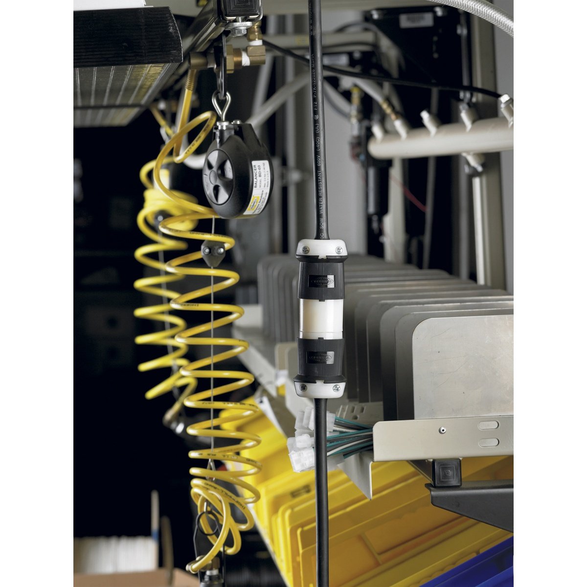 Picture of HBL2721 - Locking Devices, Twist-Lock®, Industrial, Male Plug, 30A 3-Phase 250V AC, 3-Pole 4-Wire Grounding, L15-30P, Screw Terminal, Black and White