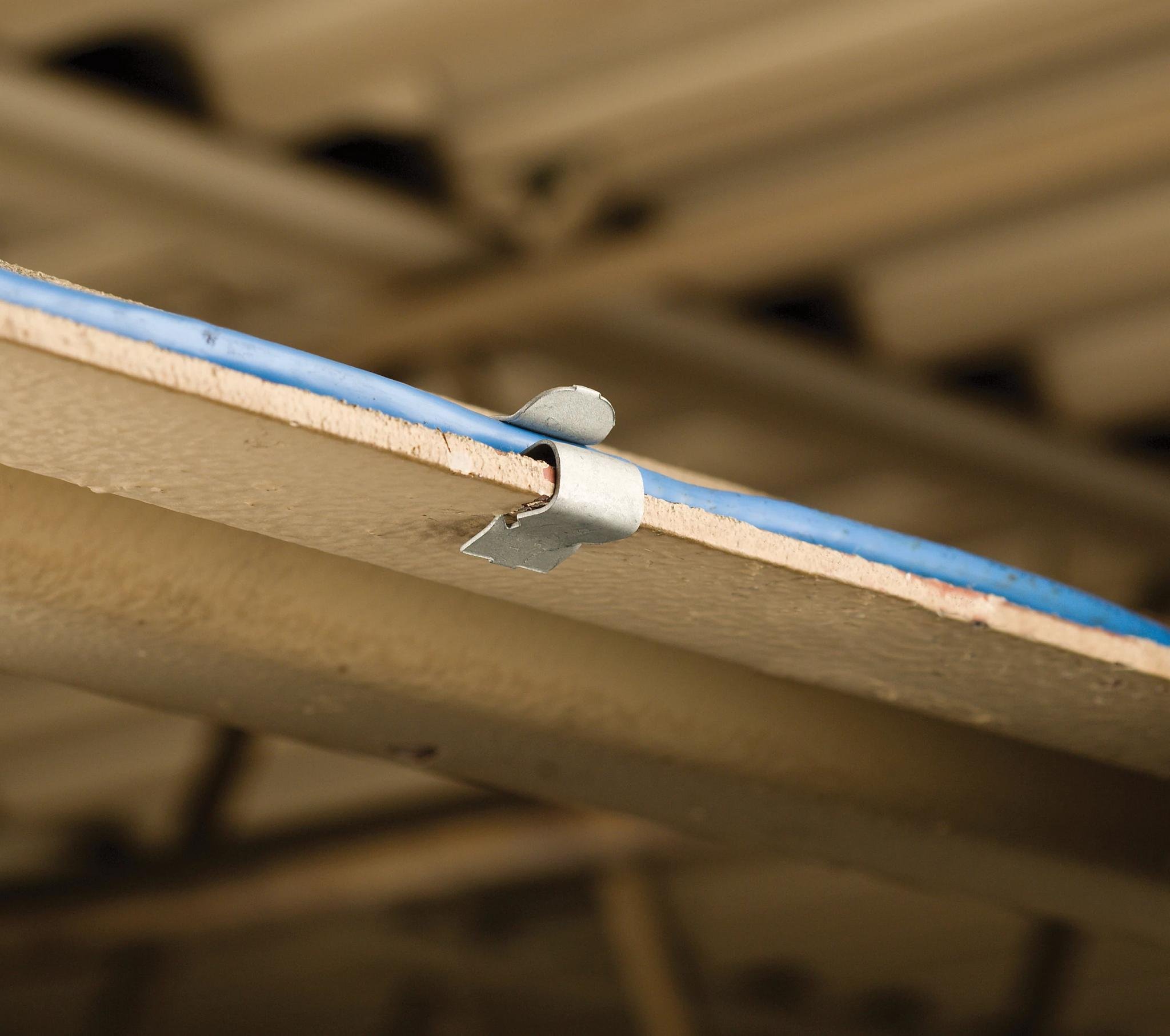 Picture of SC8B - Cable Snap Clip, 5/16"–1/2" Flange, 0.315"–0.354" OD