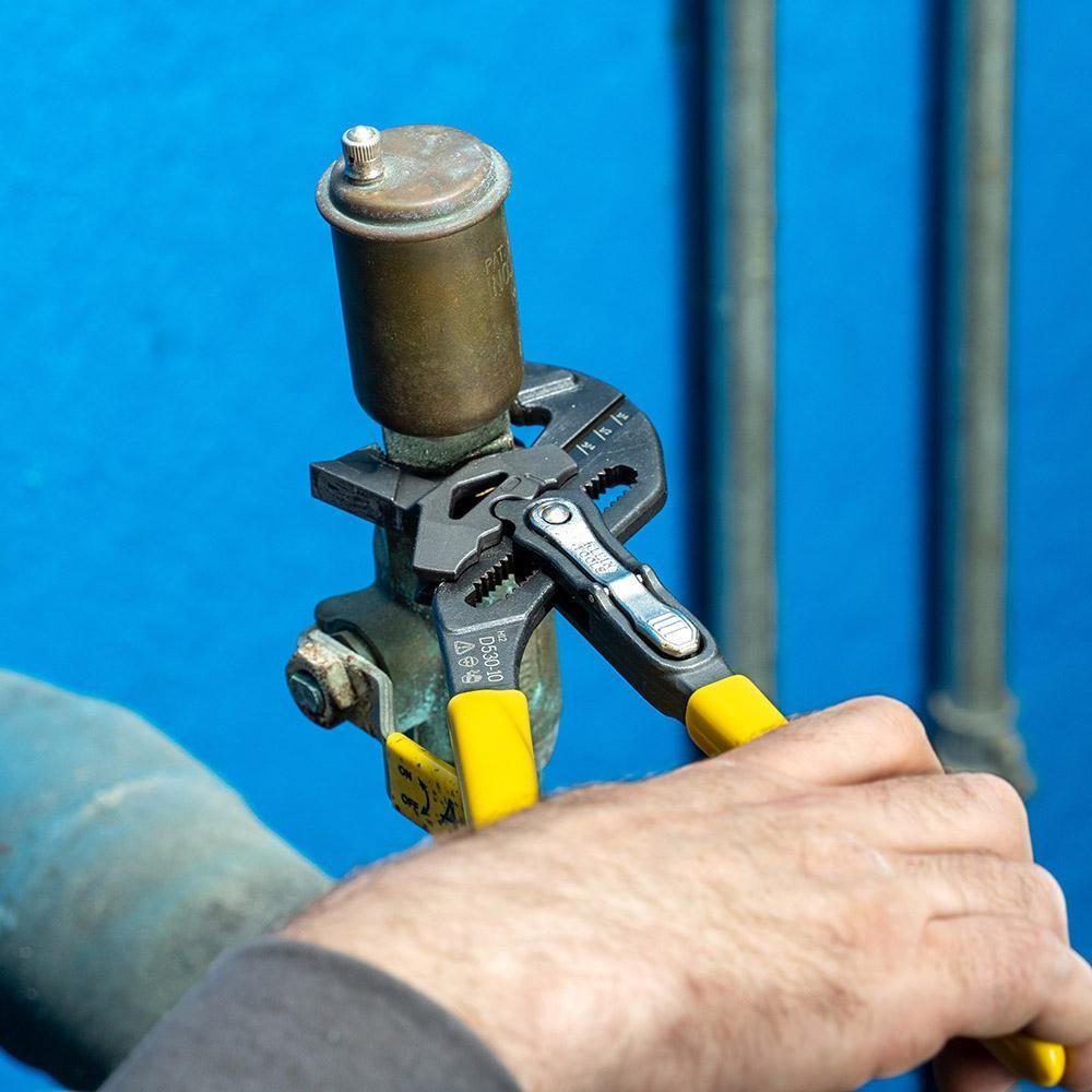 Picture of D53010 - Plier Wrench, 10-Inch