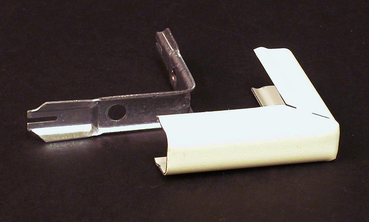 V718 - 700 Outside Elbow Fitting