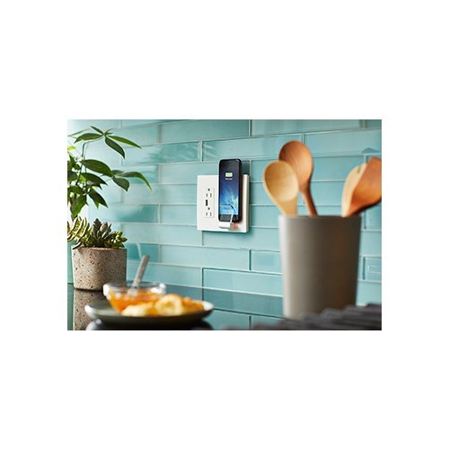 Picture of RWC826USBWCCV2 - radiant® Wireless Charger, White