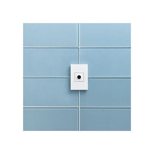 Picture of AWP1G2-WH6 - adorne® Gloss White 1-Gang Screwless Wall Plate with Microban®