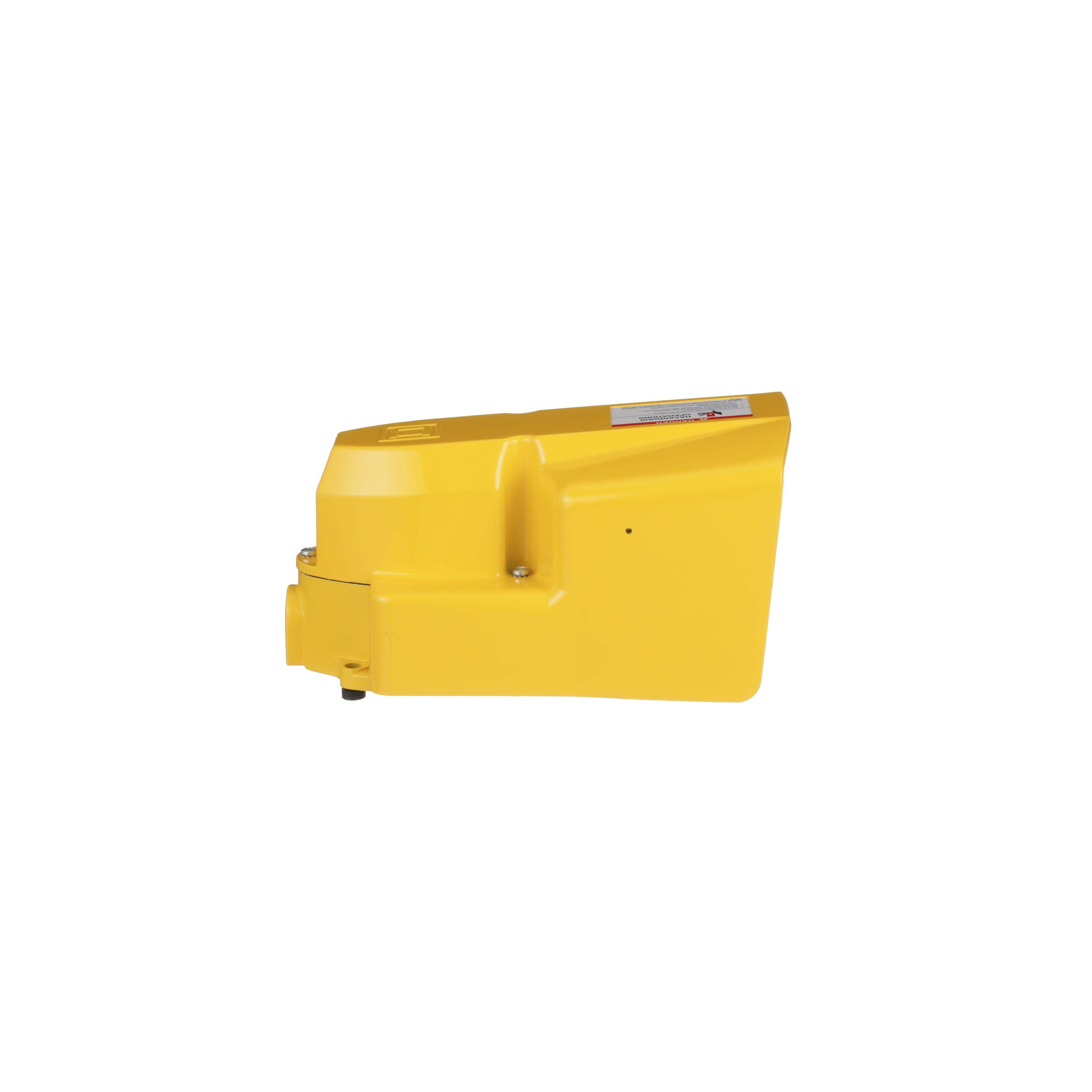 Picture of 9002AW132 - Foot Switch, Harmony 9002AW, industrial, oversized pedal and side shields, SPDT contact, NEMA 2, 4, 13, 5A resistive at 600V AC