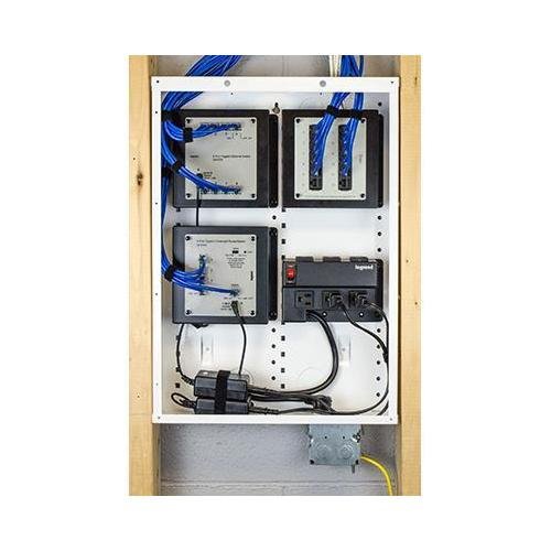 EN2050 - 20-inch Enclosure with Hinged Door