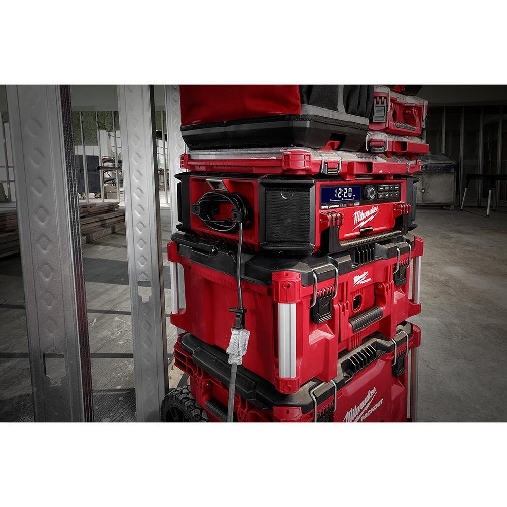 Picture of 2950-20 - M18™ PACKOUT™ Radio + Charger