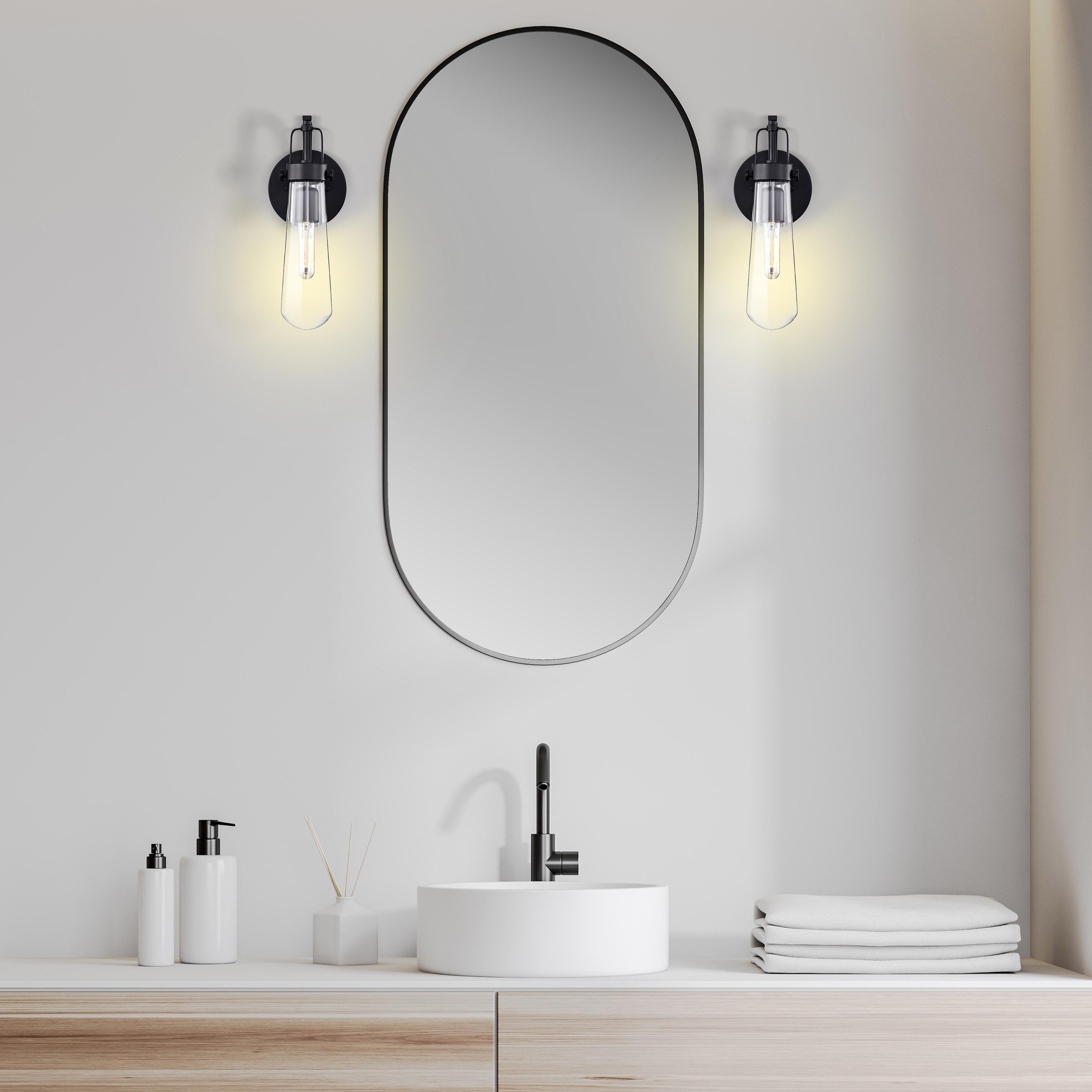 Picture of S21340 - 2.8 Watt T6 LED - Clear - Candelabra base - 90 CRI - 2700K - 120 Volt