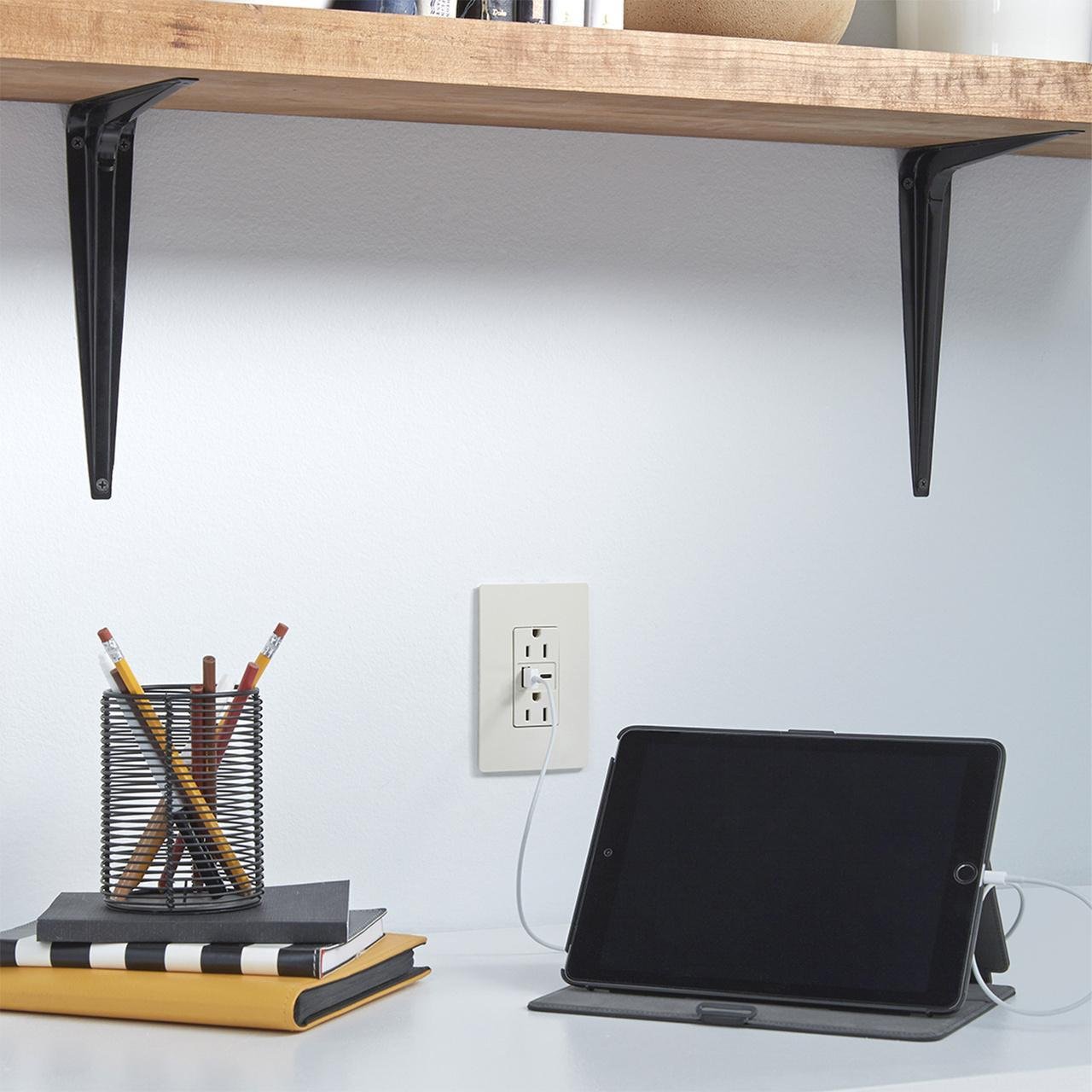 15 Amp, USB Type AC with Duplex Tamper Resistant Receptacles