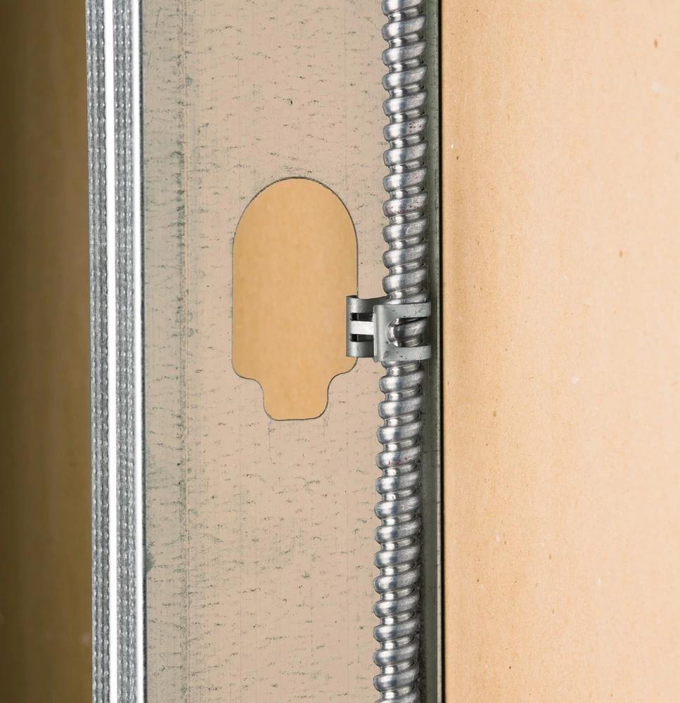 Picture of 449 - MC/AC cable to metal stud clip, 14-2 to 12-3 MC/AC