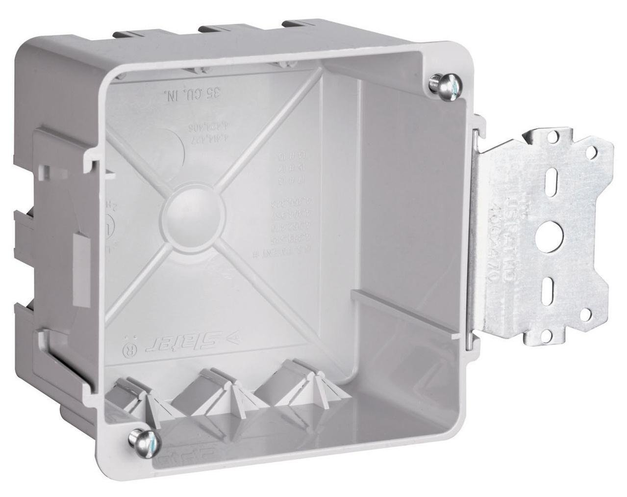 S44-35-SAC - 4-in Square box with Threaded Mounting Holes