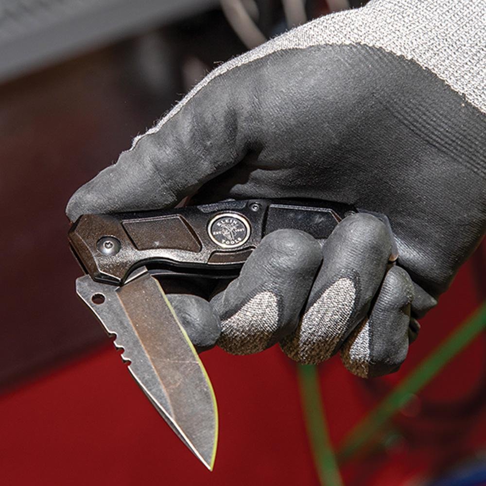 Picture of 44228 - Electrician’s Bearing-Assisted Open Pocket Knife