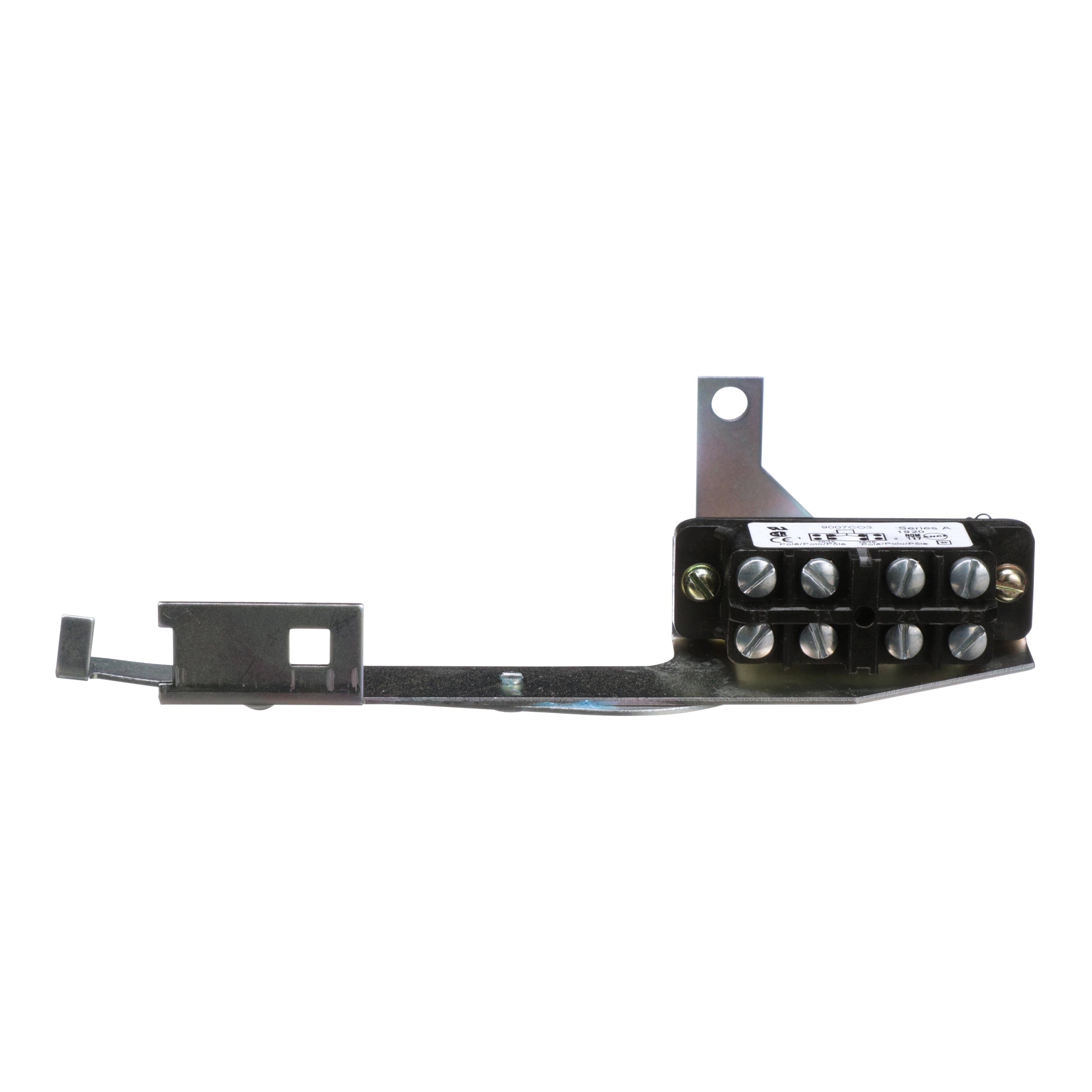 Picture of EIK032 - Interlock, safety switch, 2 x NO, 2 x NC contact, general duty fusible series F 60A or heavy duty series F5/F6