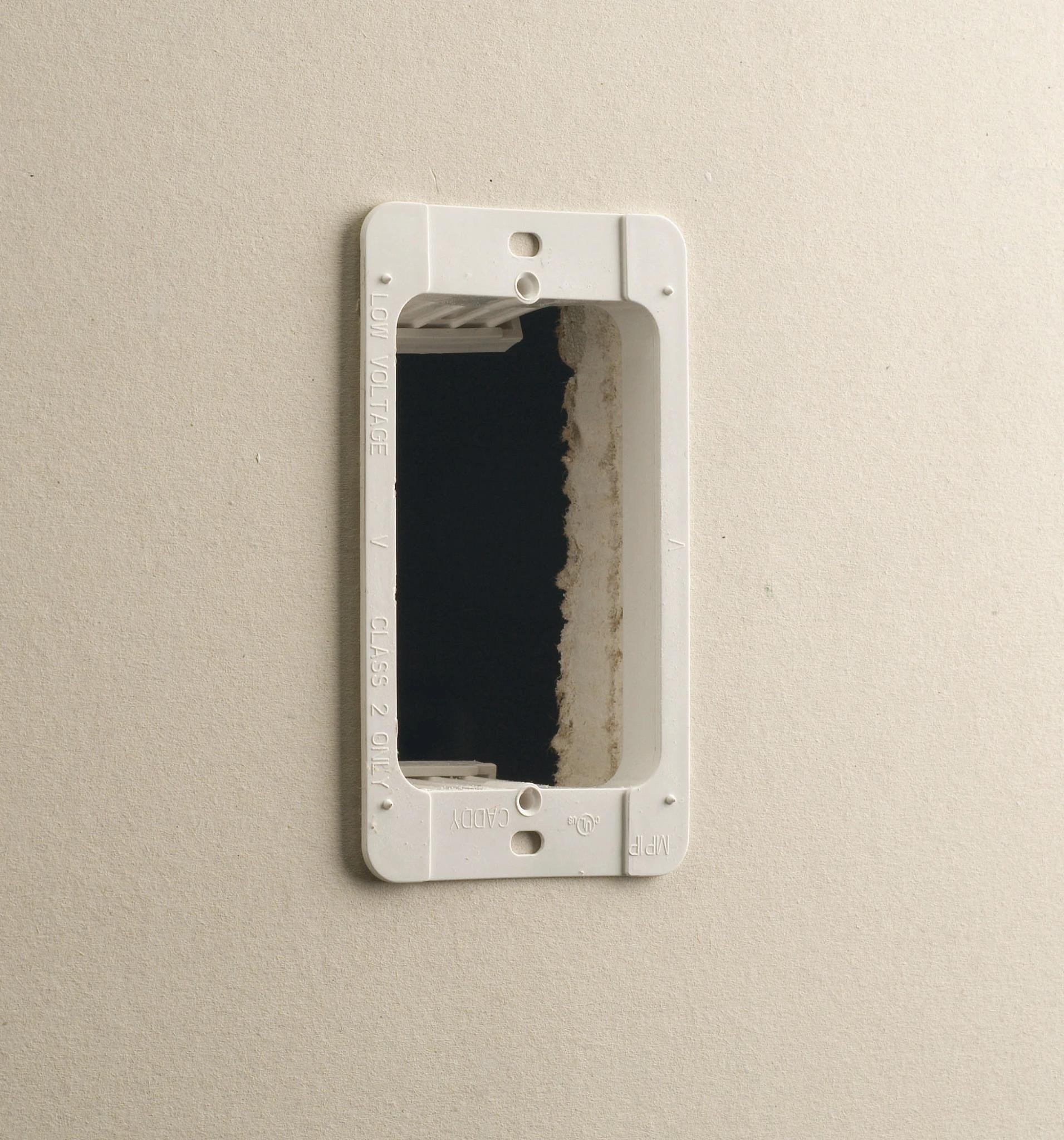 Picture of MP1P - Plastic low-voltage mounting plate, 1 gang