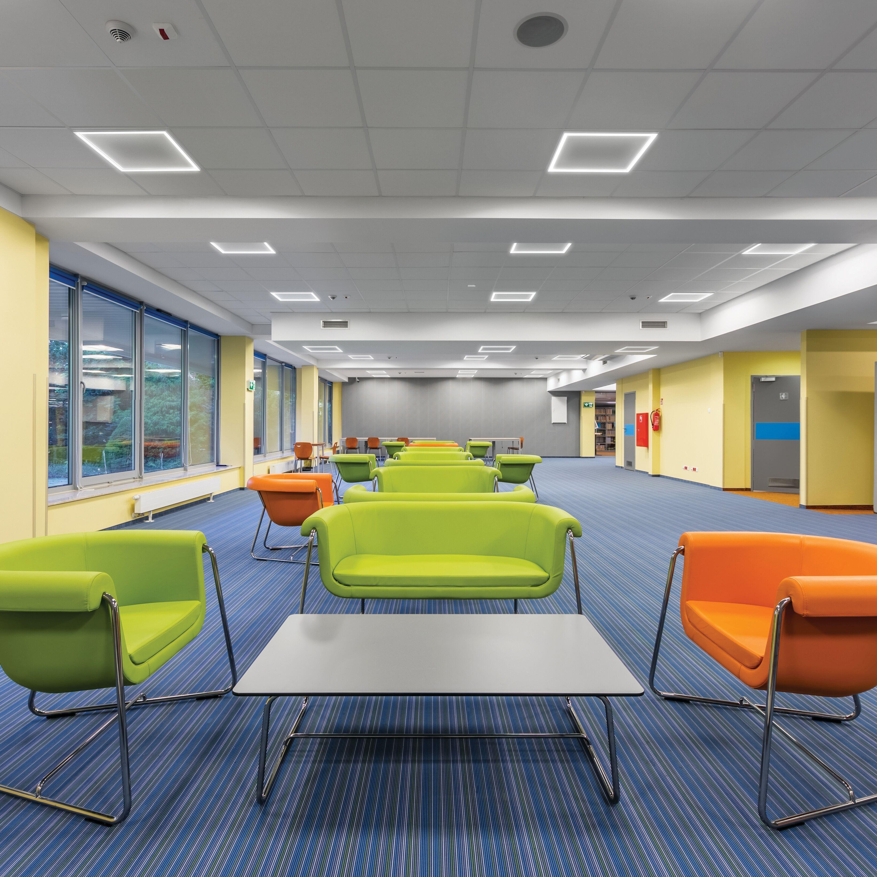 Picture of LFRM 2X2 ALO3 SWW7 MVOLT M6 - LITH LFRM 2X2 ALO3 SWW7 MVOLT M6 La